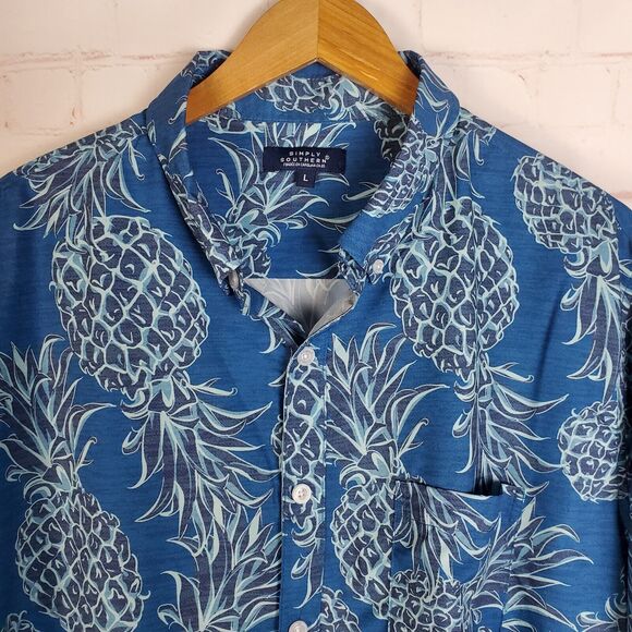 Simply Southern Shirt Mens L Blue Pineapple Hawaiian Short Sleeve Button Down - Picture 5 of 12